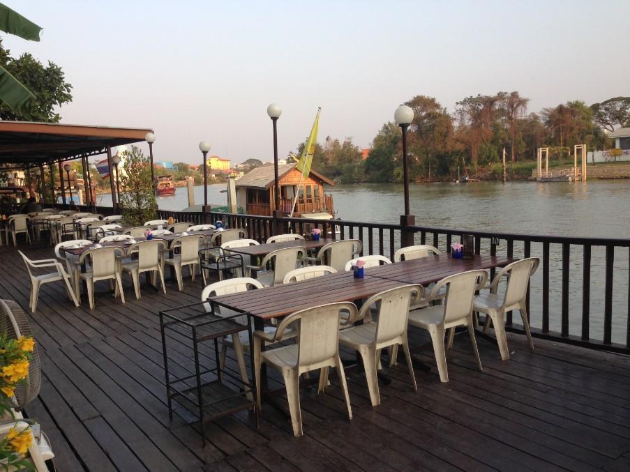 Ban U Thong Accommodations Ayutthaya Bagian luar foto